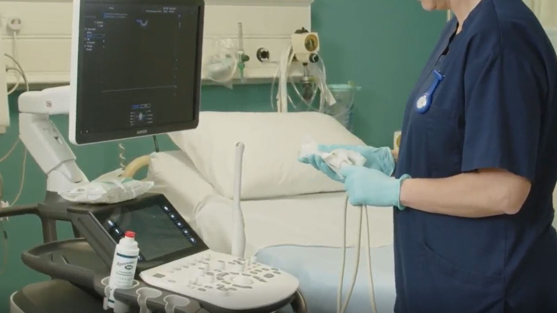 Feature image for Chlorine Dioxide Debuts in Updated Standards for Healthcare Sterilants and High-Level Disinfectants (2025)